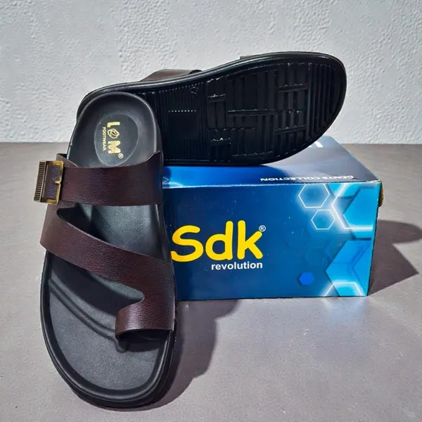 Men_S_Leather_Sandals_With_Adjustable_Buckle_Strap