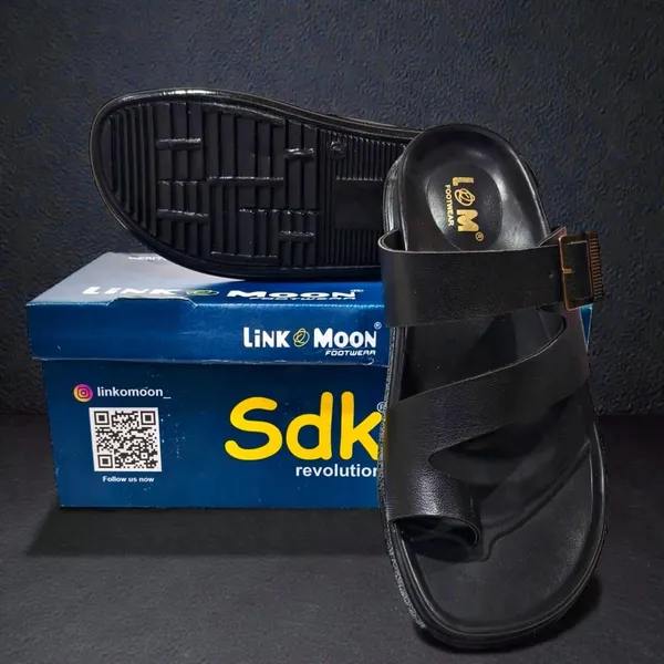 Men_S_Leather_Sandals_With_Adjustable_Buckle_Strap
