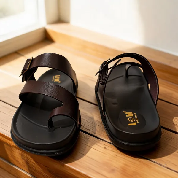 Men_S_Leather_Sandals_With_Adjustable_Buckle_Strap