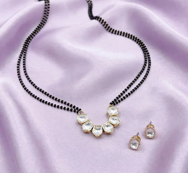 Luxury_Moissanite_Black_Beaded_Mangalsutra_&_Matching_Earrings_Set_for_Women_