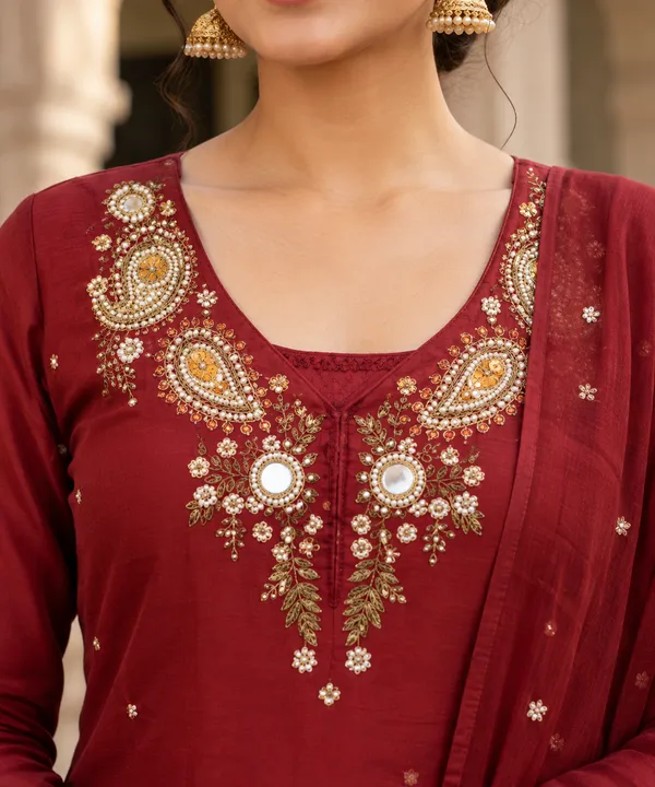 Maroon_Cotton_With_Handwork_And_Embroidery_3_Pec-Kurti_Set_For_Women