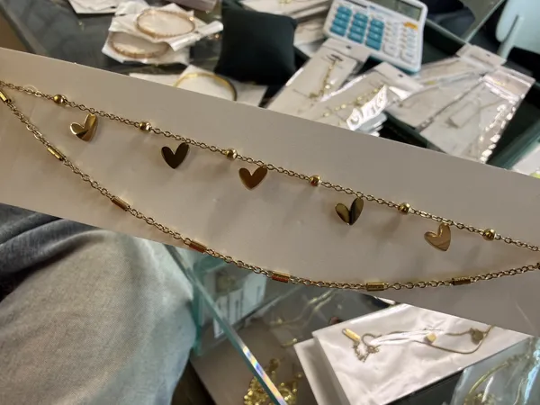 Gold_Stainless_Steel_Layered_Heart_Charm_Bracelet_For_Women