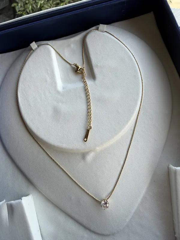 Gold_Stainless_Steel_Round_Stone_Pendant_Necklace_For_Women