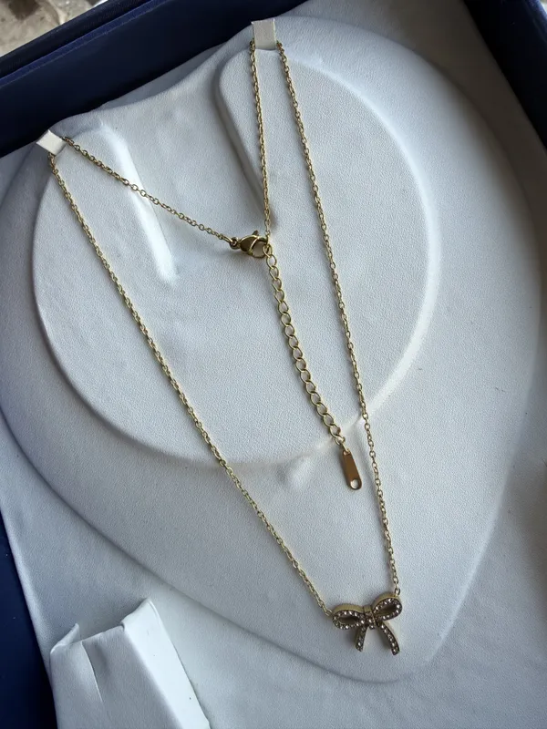 Gold_Stainless_Steel_Bow_Pendant_Necklace_For_Women