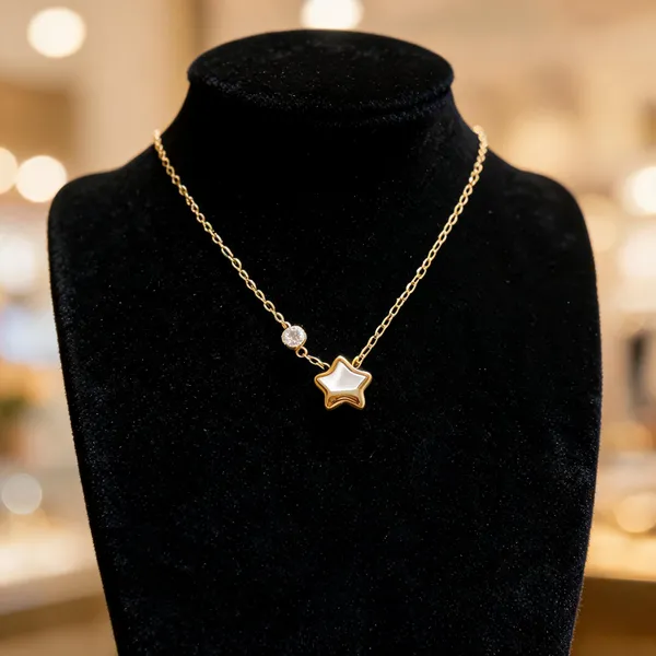 Gold_Stainless_Steel_Star_Pendant_Necklace_For_Women