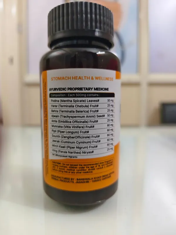 Cura_Biozyme_Triphala_Ajwain_Digestive_Capsules