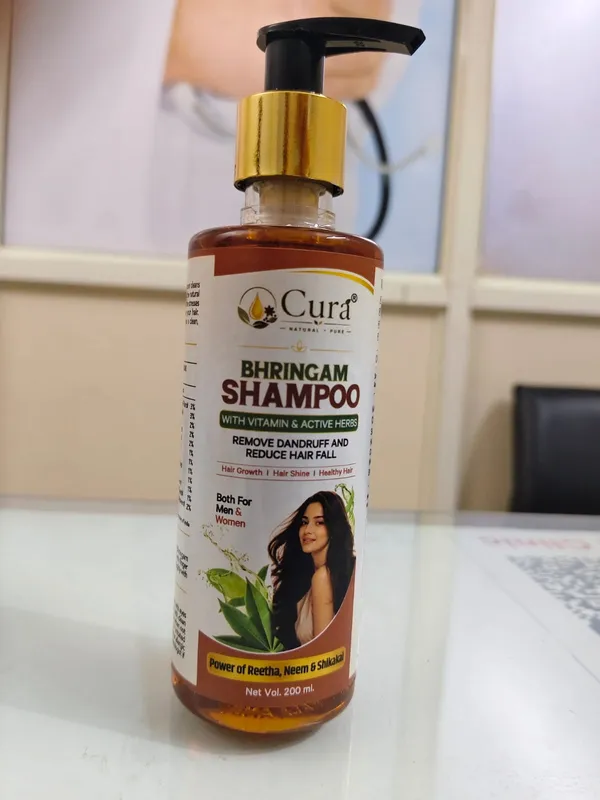 Cura_Bhringraj_Shampoo_With_Reetha_Neem_Shikakai