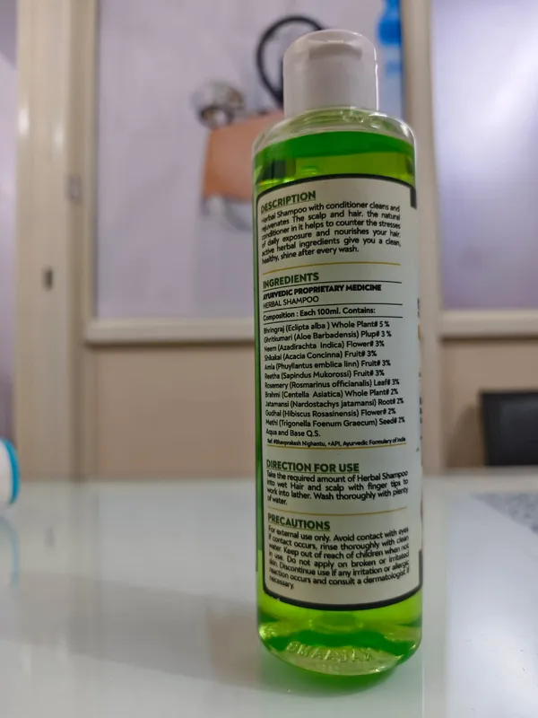 Cura_Herbal_Anti-Dandruff_Shampoo_Bhringraj_Neem_Reetha_-_Pack_Of_2