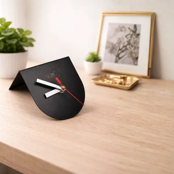 Black_Geometric_Quartz_Table_Clock