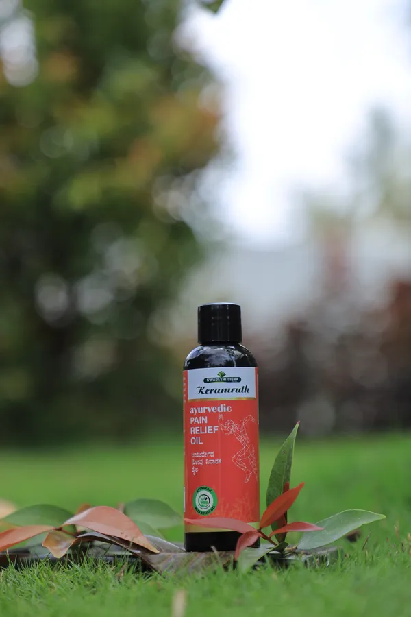 Keramruth_Ayurvedic_Nilgiri_Ashwagandha_Pain_Relief_Oil_-_Pack_of_2