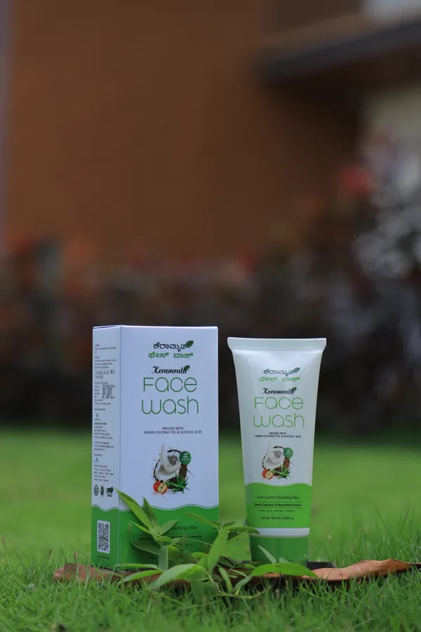 Keramruth_Glycolic_Acid_Virgin_Coconut_Oil_Face_Wash