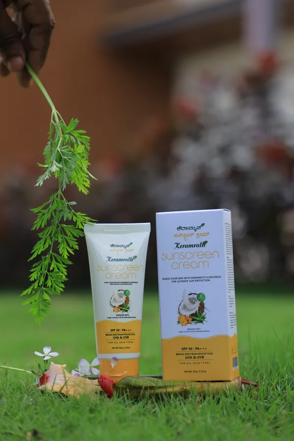 Keramruth_Spf_50_Pa+++_Calendula_Sunscreen_Cream
