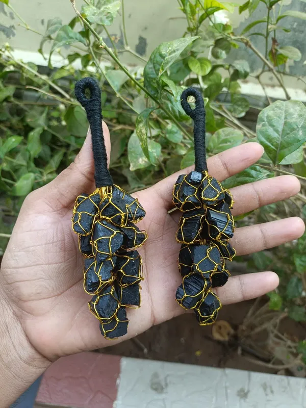 Black_Statement_Dangle_Earrings_For_Women