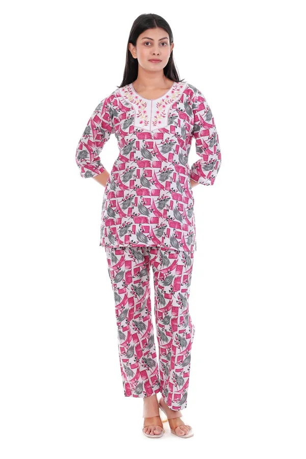 Suit_Pink