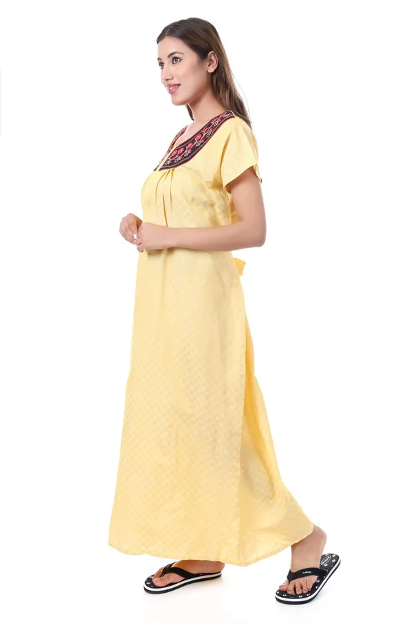Yellow_Cotton_Casual_Nighty_For_Women