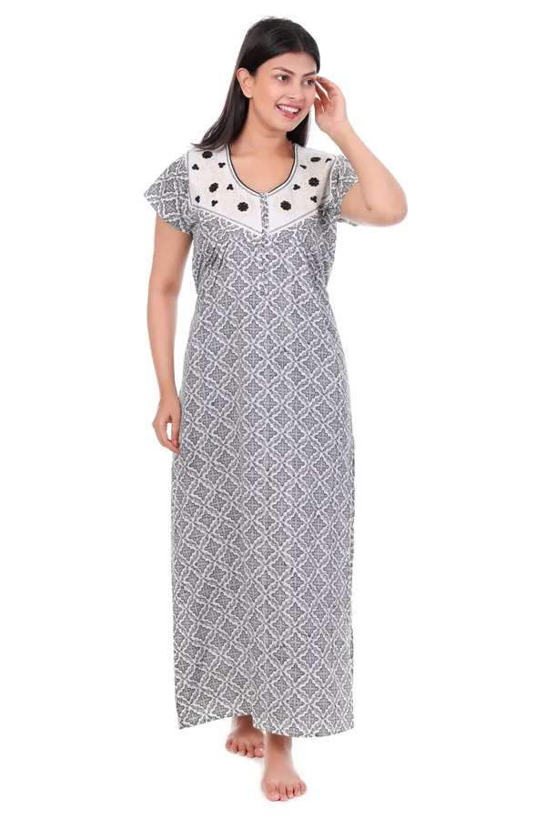Black_Cotton_Casual_Nighty_For_Women
