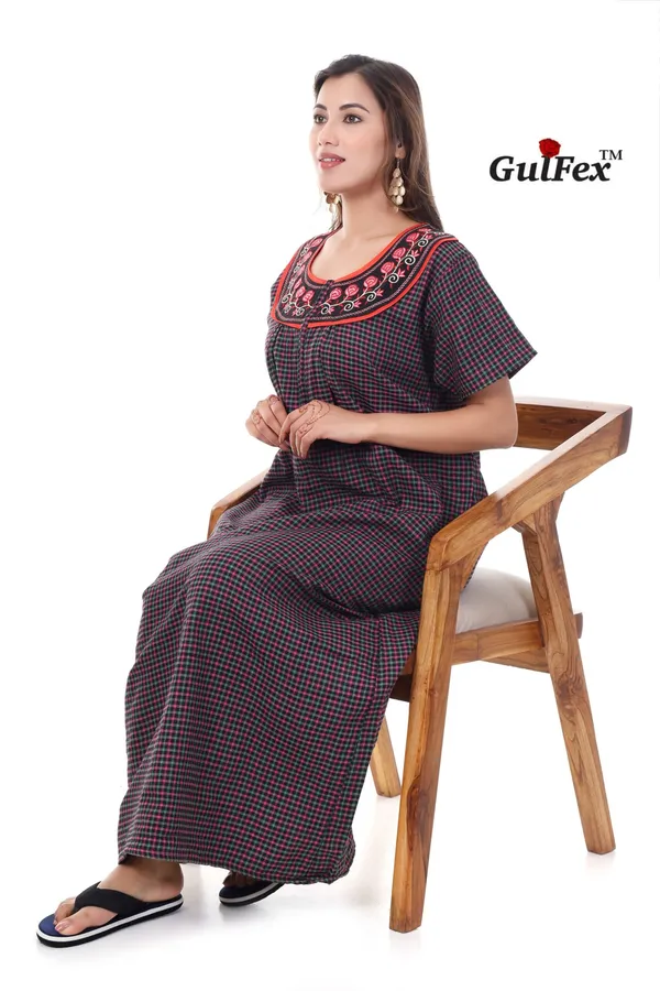 Black_Cotton_Casual_Nighty_For_Women