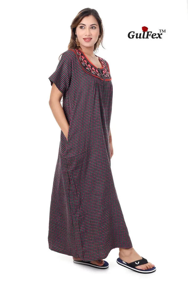 Black_Cotton_Casual_Nighty_For_Women