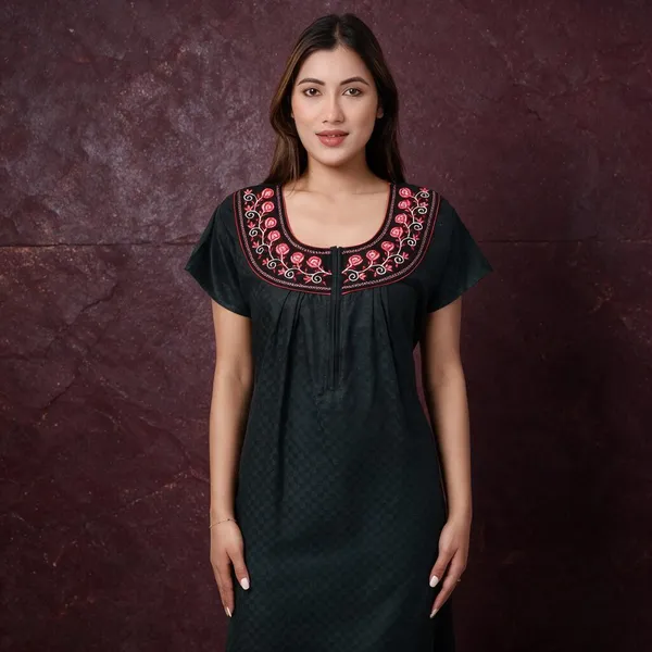Black_Cotton_Casual_Nighty_For_Women
