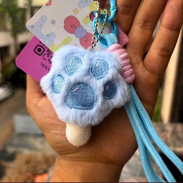 Cat_Paw_Bag_Charm_Keychain_Blue_&_Pink_-_Pack_of_2
