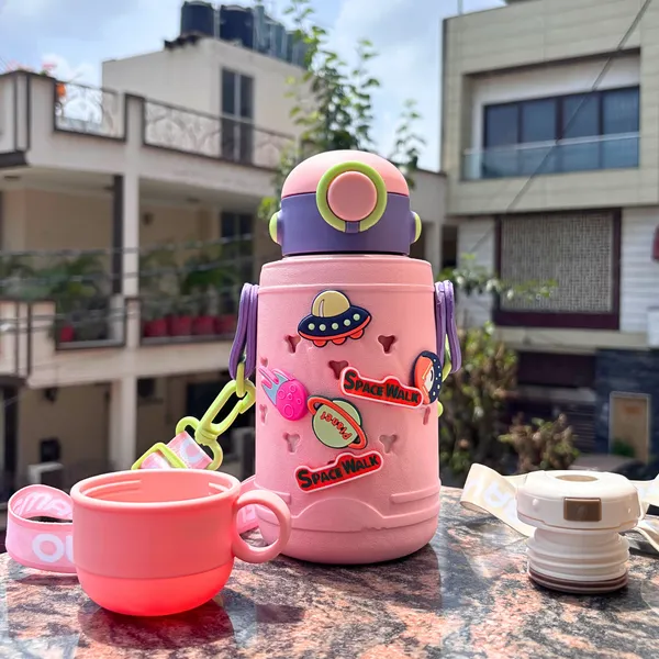 Space_Themed_Insulated_Bottle_500ml_Pink