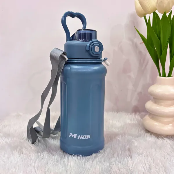 Insulated_Water_Bottle_With_Straw_Strap_850_Ml_Blue