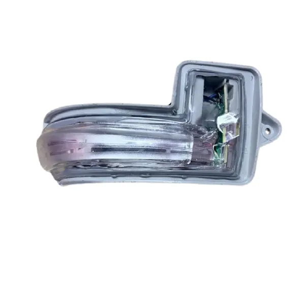 Celerio_1st_Gen_Orvm_Right_Driver_Side_Mirror_Indicator_Light