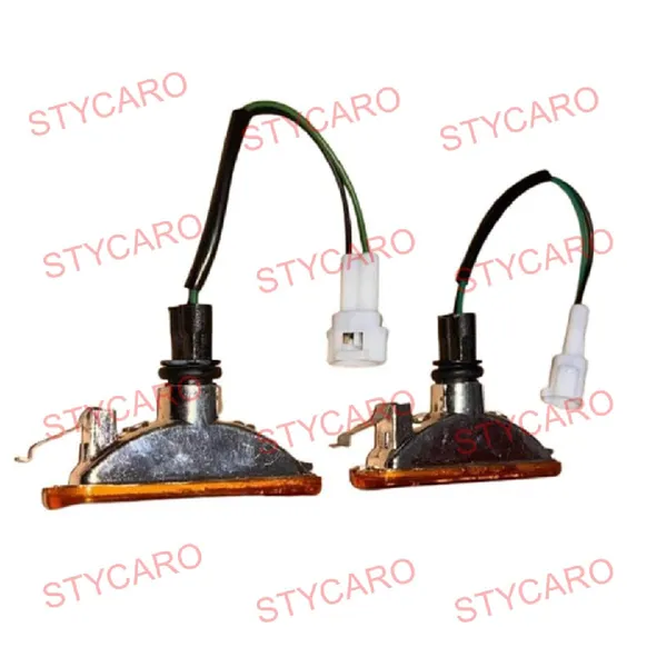 Bolero_Scorpio_Bumper_Fender_Side_Indicator_Light_Assembly_With_Holder