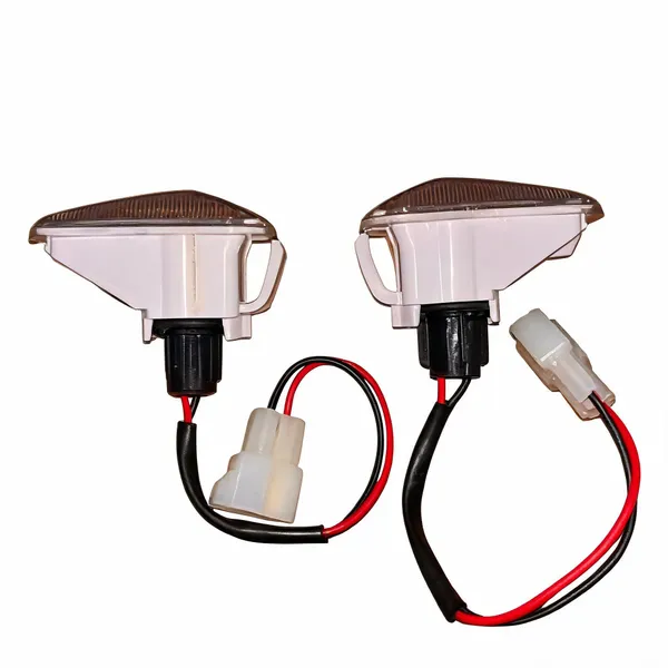 Amaze_Brio_Bumper_Fender_Side_Indicator_Light_Assembly_With_Holder_White_-_Pack_of_2