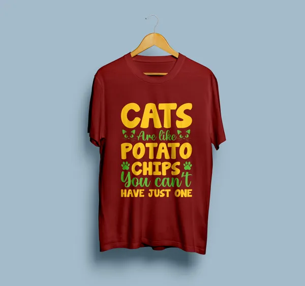 Maroon_Graphic_Print_Crew_Neck_T-Shirt_for_Unisex