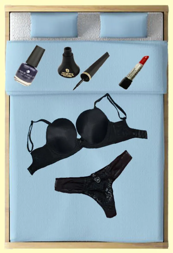 Rae_Superb_Front_Heart_Cut_Design_Halter_Bikini_Bra_Sold_Out