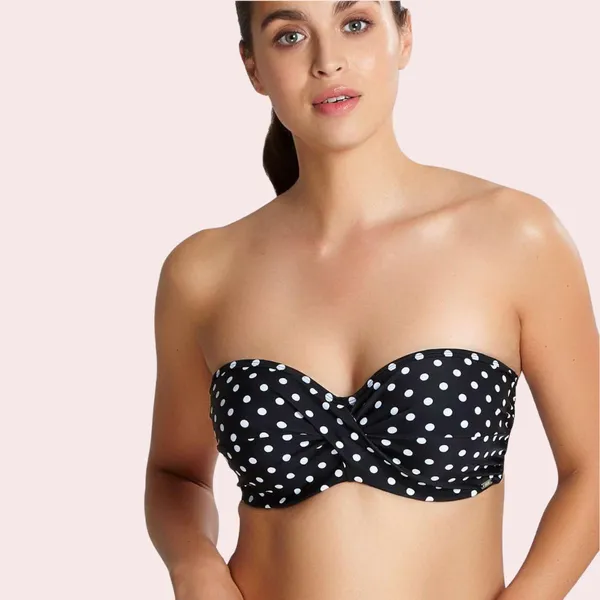Hot_Trendy_Bikini_Top_For_Fashion_Forward_Women