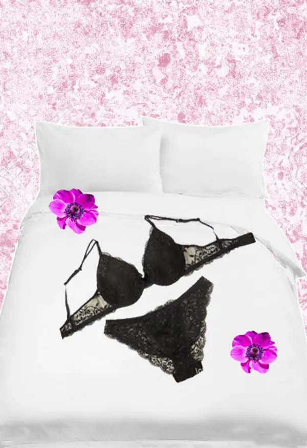 Black_Embellished_Lacy_Push_Up_Bra_Brief_Set