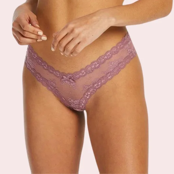 Hushh_Black_Fit_Perfection_Padded_Bra_With_Cheeky_Thong_Sold_Out