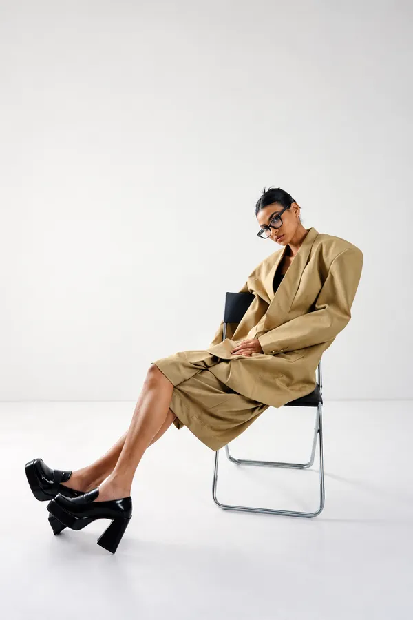 Inverse_Tailored_Cord_Set