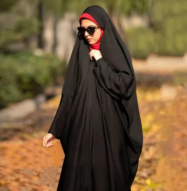 Al_Buraaq_Mahnoor_Irani_Nida_Zip_Abaya_–_Black