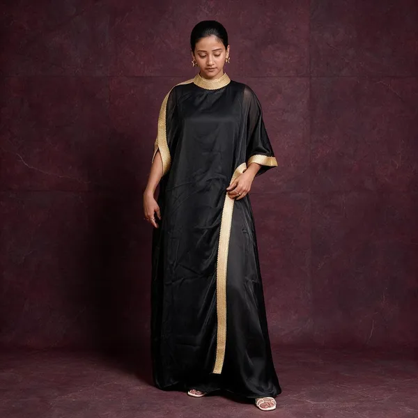 Black_Georgette_Suit_Set_For_Women