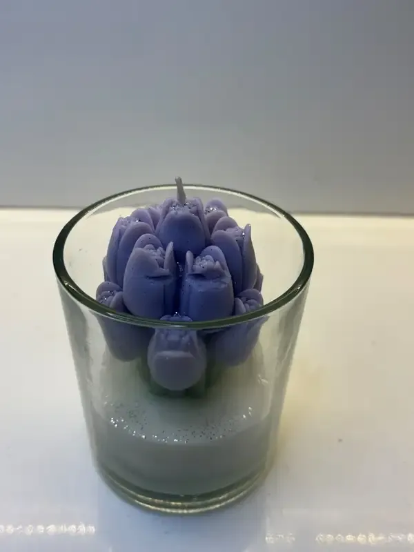 Pack_of_2_Yellow_And_Purple_Tulip_Blooming_Glass_Candle