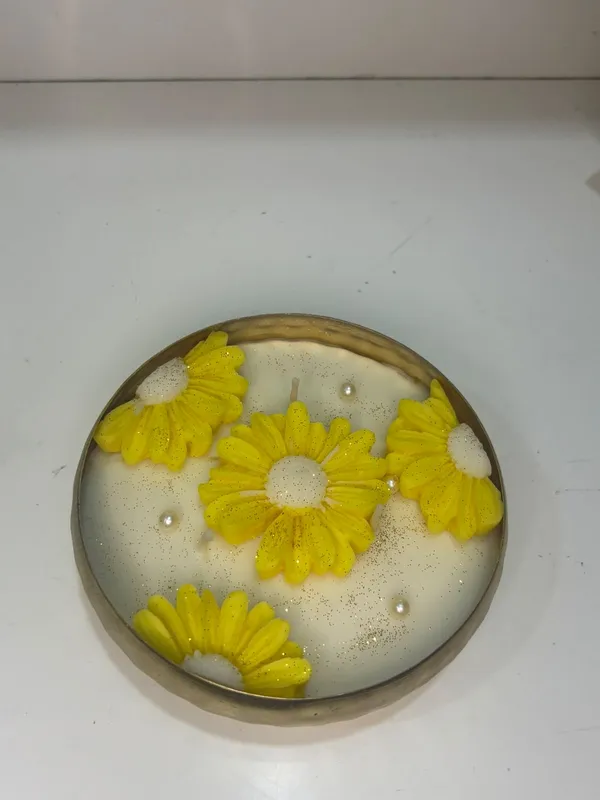 Daisy_Flower_Hammered_Urli