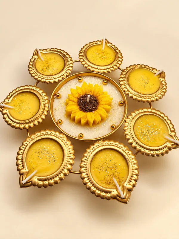 Sunshine_Diya_Urli