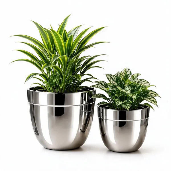 Silver_Metal_Planter_For_Home_Gardening