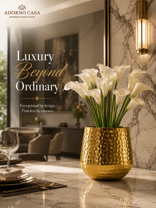 Aurum_Hammered_Gold_Finish_Metal_Accent_Vase