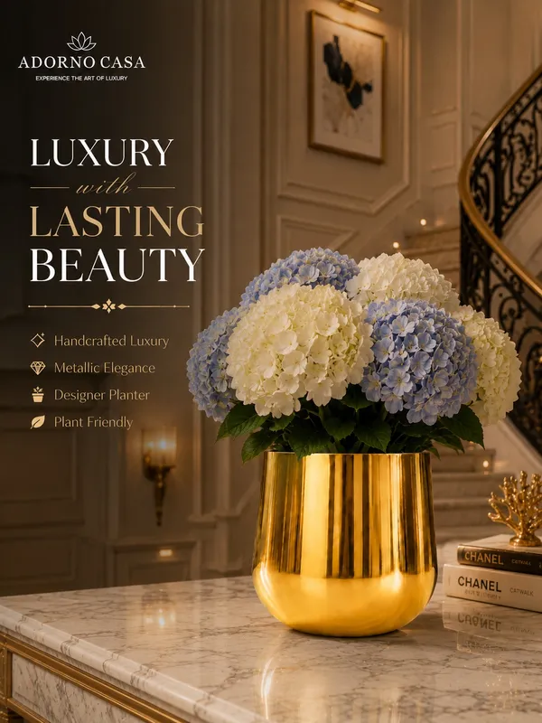 Lustre_Gold_Metallic_Finish_Accent_Metal_Vase