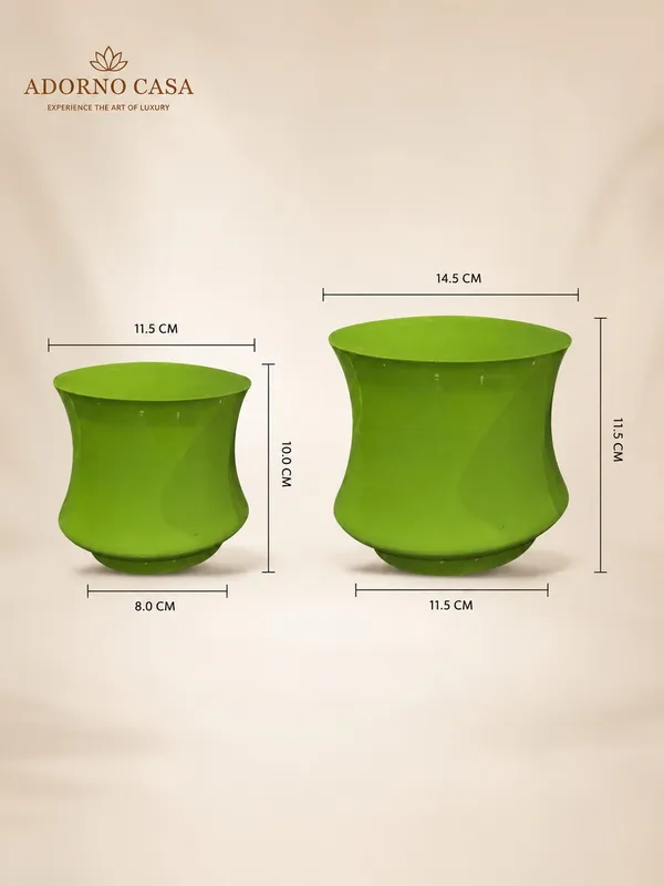 Verde_Collection_Green_Powder_Coated_Metal_Curve_Planter_Set_of_2