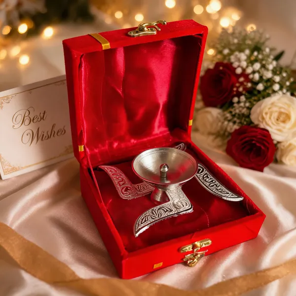 Metal_Decorative_Pooja_Diya