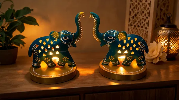 Metal_Decorative_Elephant_Motif_Table_Lamp_Set_Of_2