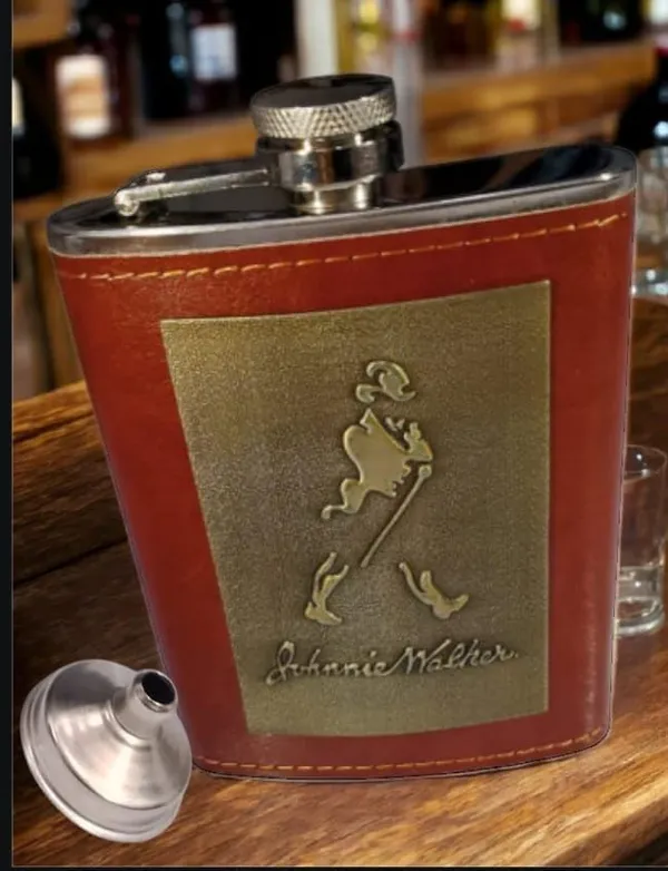 Leather_Covered_Stainless_Steel_Hip_Flask_With_Funnel