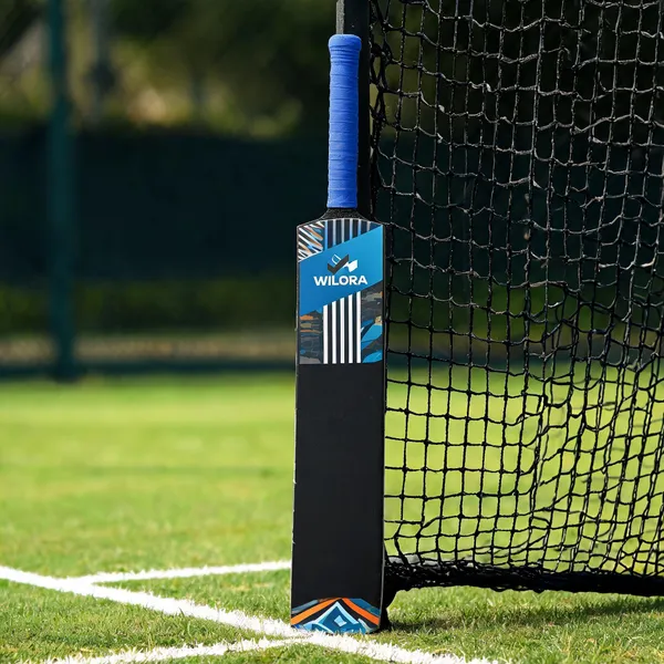 Pvc_Cricket_Bat_Full_Size_34X4.5_Inch_For_15+_Years