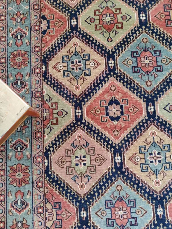 Synchrony_Hand_Knotted_Carpet_Rugs