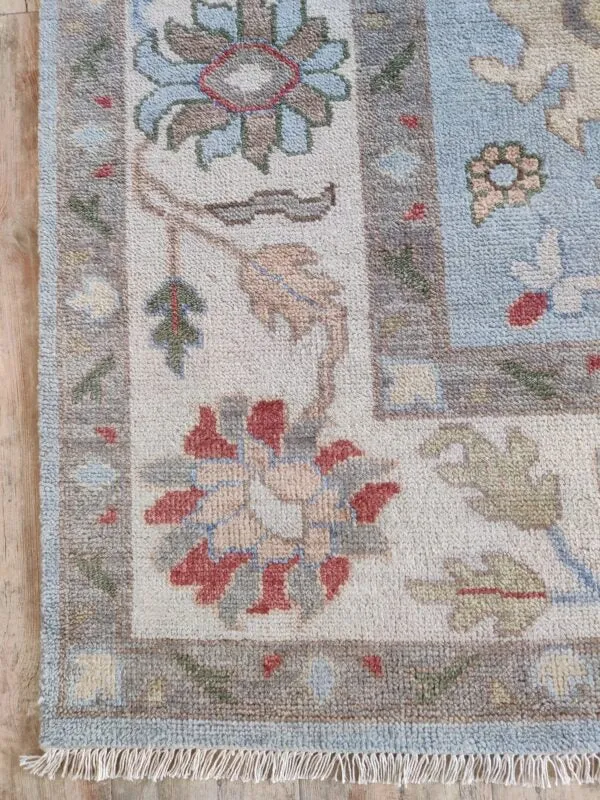 Intrepid_Hand_Knotted_Carpet_Rugs